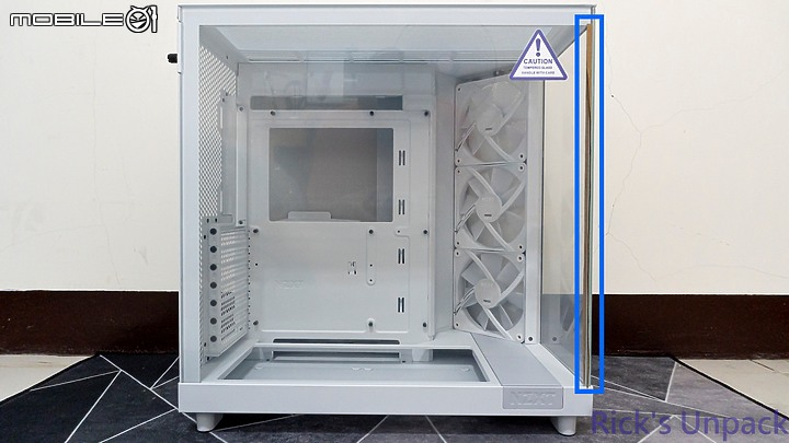 點我看大圖 【開箱】真正的"側進風"海景機殼 | NZXT H6 FLOW RGB WHITE