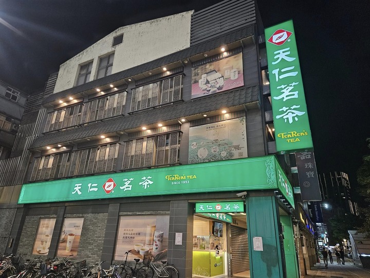 點我看大圖 s23/夜櫻紫:非專業感想