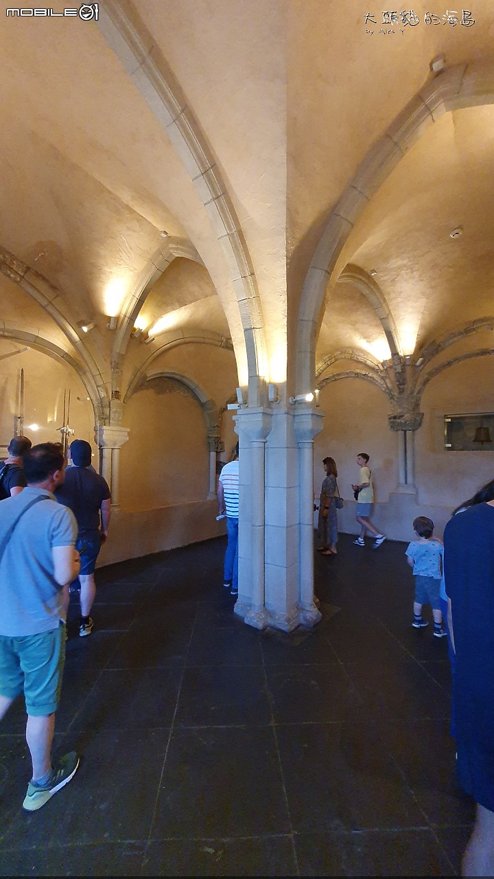 [大頭貓的海島] 盧森堡的國寶--維安登城堡 (Vianden Castle)