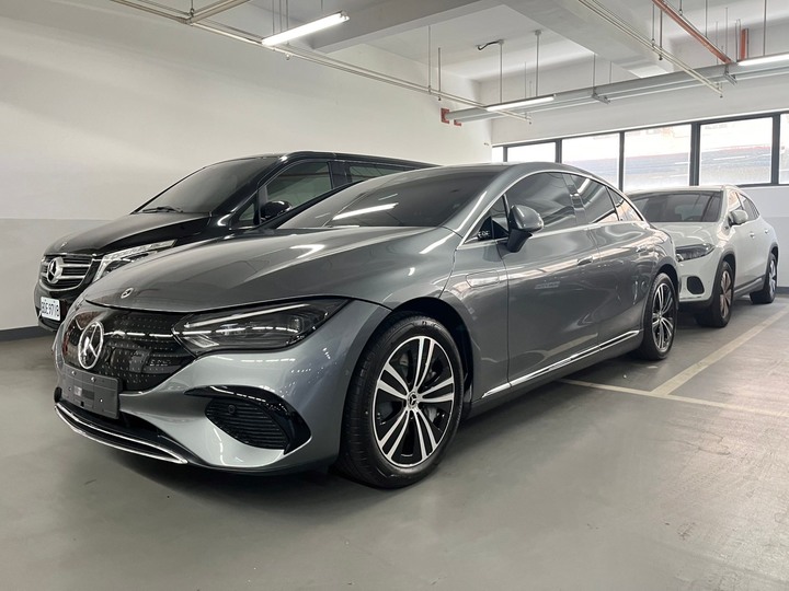 迎接EQE300，也謝謝我的CLA250