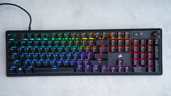 Corsair K70 Core開箱