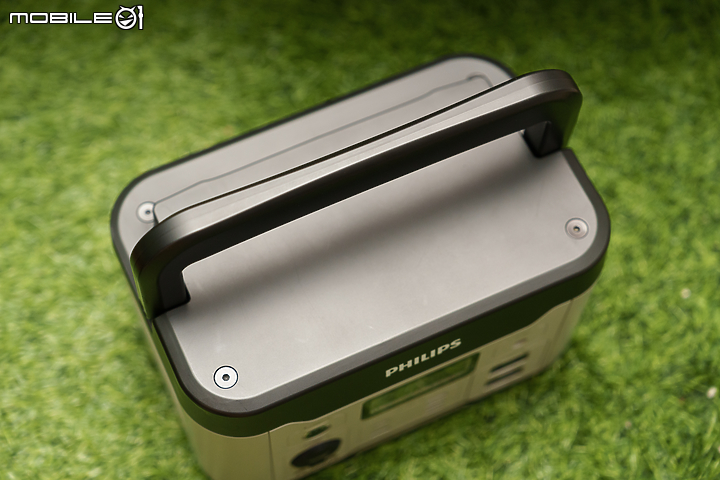 Philips 600W 儲能行動電源試用｜一機就能搞定所有戶外活動充電需求？！