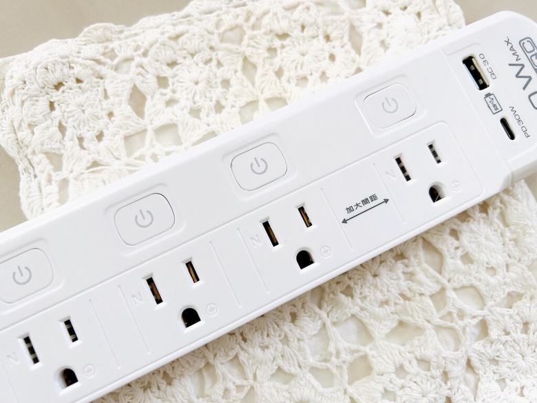 超好用生活小幫手開箱 x abee EC-54631 1.8M 電源延長線+USB+Type-C 5開4座