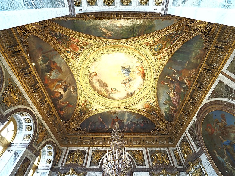 凡爾賽宮(Château de Versailles) — 世界文化遺產 之 凡爾賽宮及其園林(Palace and Park of Versailles) — 外掛巴黎市政廳(Hôtel de Ville)、古監獄(Conciergerie) 、皇家宮殿(Domaine National du Palais-Royal) — 2023年冬季歐洲行旅 第七部