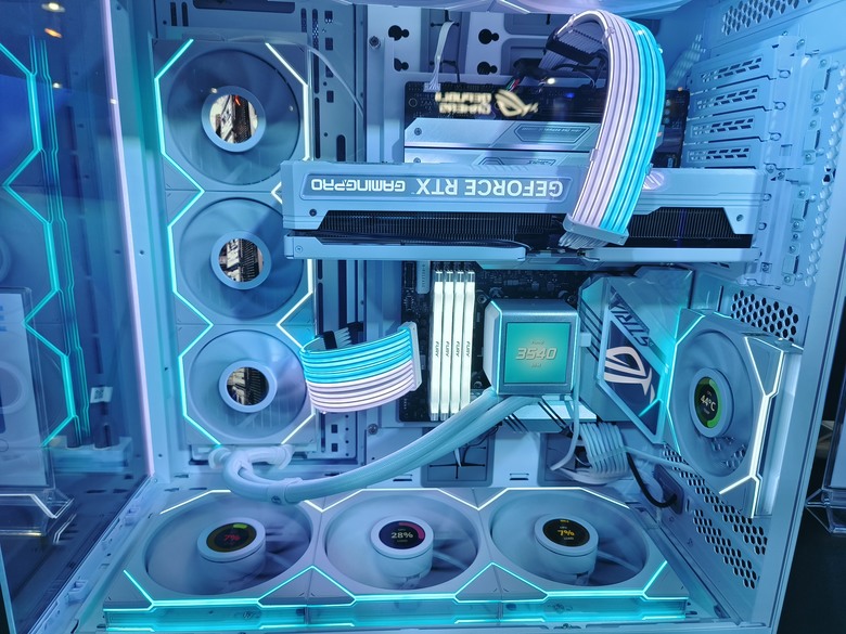 LIAN LI 2023 Gamforce 電競嘉年華 心得分享