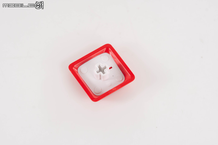 Keychron K3 Pro 矮軸機械鍵盤開箱實測 以 75% 按鍵配置搭配暢快輸入感的工作利器