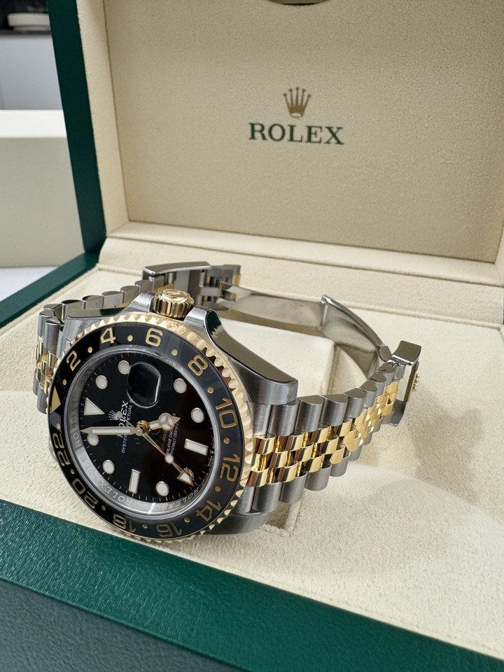 GMT-Master II 126713GRNR 灰黑圈微開箱