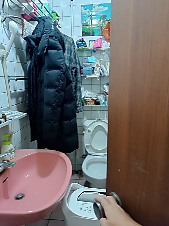 LG PuriCare™ 雙變頻除濕機 feat. CordZero™ R5T 濕拖清潔機器人 (自動除塵) 使用心得分享 — 在溼冷的天氣中享受乾爽又自動變乾淨的環境