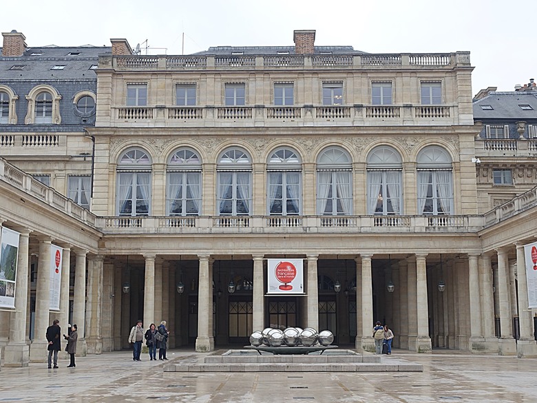 凡爾賽宮(Château de Versailles) — 世界文化遺產 之 凡爾賽宮及其園林(Palace and Park of Versailles) — 外掛巴黎市政廳(Hôtel de Ville)、古監獄(Conciergerie) 、皇家宮殿(Domaine National du Palais-Royal) — 2023年冬季歐洲行旅 第七部