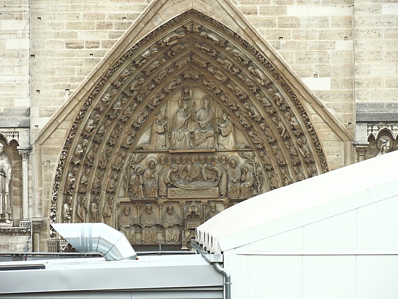 楓丹白露宮(Chateau de Fontainebleau),外掛凱旋門(Arc de Triomphe)、聖母院(Cathédrale Notre-Dame de Paris)、歌劇院(Palais Garnier)、莫里哀噴泉(Fontaine Molière)、聖米歇爾噴泉(Fontaine Saint-Michel) — 世界文化遺產 之 楓丹白靈宮及其園林(Palace and Park of Fontainebleau) — 2023年冬季歐洲行旅 第八部