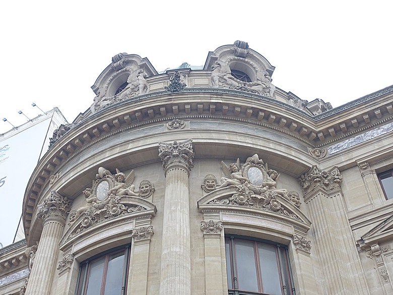 楓丹白露宮(Chateau de Fontainebleau),外掛凱旋門(Arc de Triomphe)、聖母院(Cathédrale Notre-Dame de Paris)、歌劇院(Palais Garnier)、莫里哀噴泉(Fontaine Molière)、聖米歇爾噴泉(Fontaine Saint-Michel) — 世界文化遺產 之 楓丹白靈宮及其園林(Palace and Park of Fontainebleau) — 2023年冬季歐洲行旅 第八部