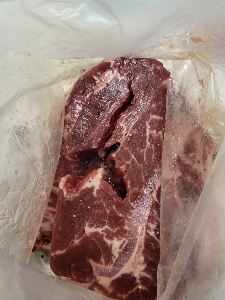 牛肉解凍後散開正常嗎