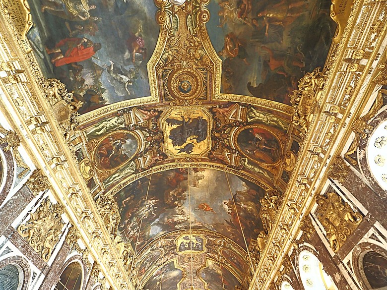 凡爾賽宮(Château de Versailles) — 世界文化遺產 之 凡爾賽宮及其園林(Palace and Park of Versailles) — 外掛巴黎市政廳(Hôtel de Ville)、古監獄(Conciergerie) 、皇家宮殿(Domaine National du Palais-Royal) — 2023年冬季歐洲行旅 第七部
