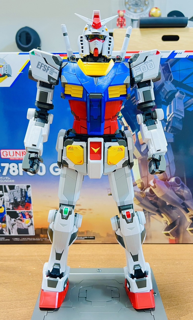 橫濱鋼彈展覽謝幕前的留念｜ 萬代 1/48 RX-78F00 鋼彈模型