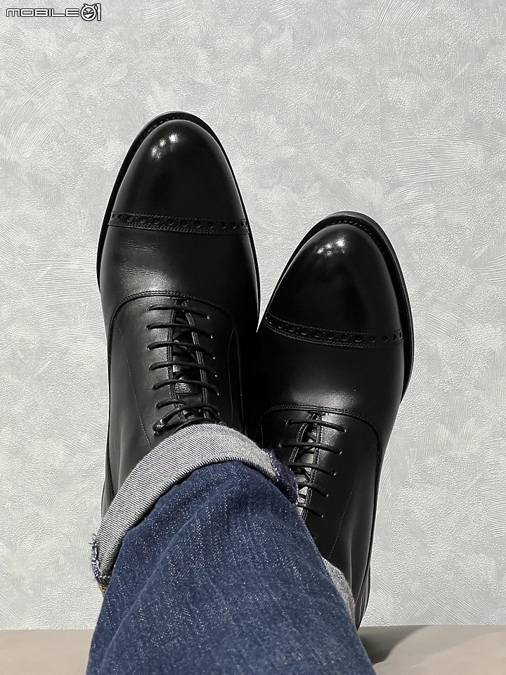 【開箱】高貴不貴 Carmina Balmoral Boots 之男生女生配