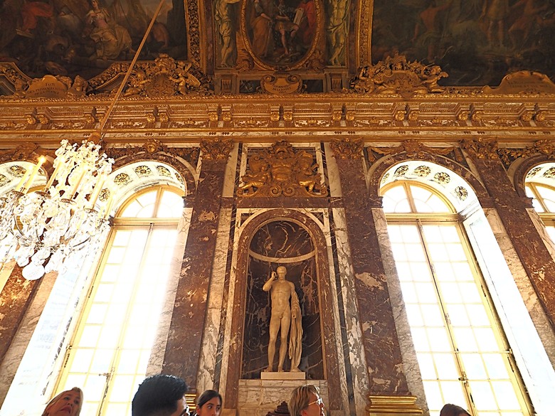 凡爾賽宮(Château de Versailles) — 世界文化遺產 之 凡爾賽宮及其園林(Palace and Park of Versailles) — 外掛巴黎市政廳(Hôtel de Ville)、古監獄(Conciergerie) 、皇家宮殿(Domaine National du Palais-Royal) — 2023年冬季歐洲行旅 第七部