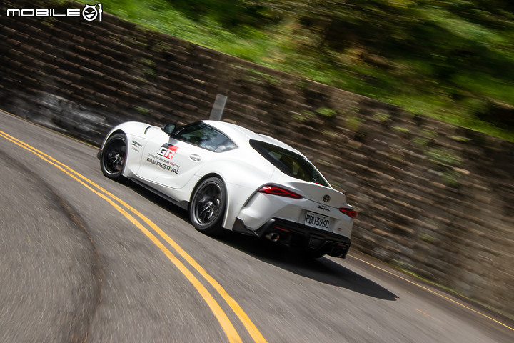 橫濱輪胎Yokohama Advan Apex V601 試胎體驗|多一分運動,更適合熱血的你!