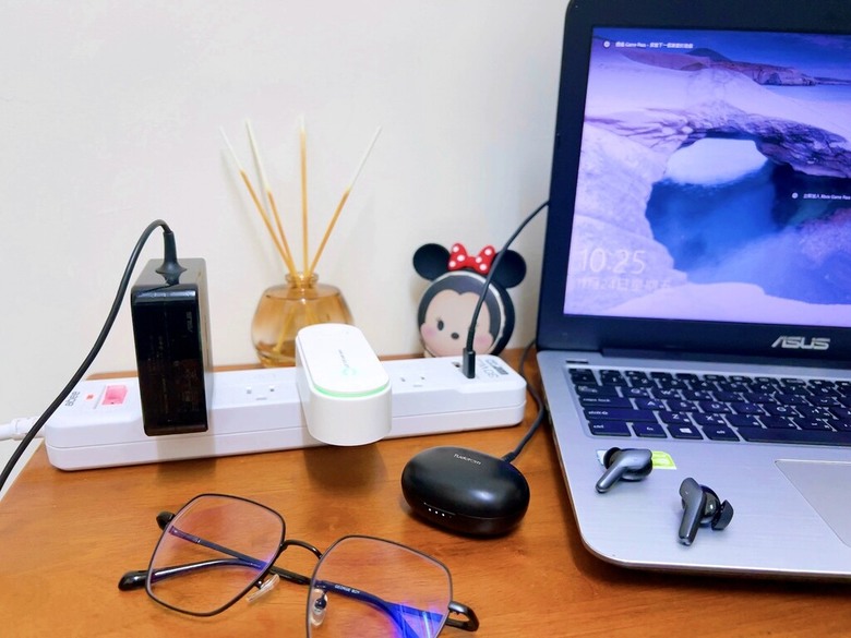 超好用生活小幫手開箱 x abee EC-54631 1.8M 電源延長線+USB+Type-C 5開4座