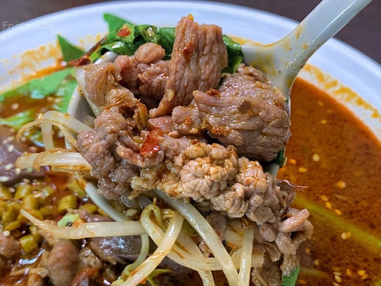 點我看大圖 想不到炒飯、炒麵店也有許多好吃的餐廳菜
