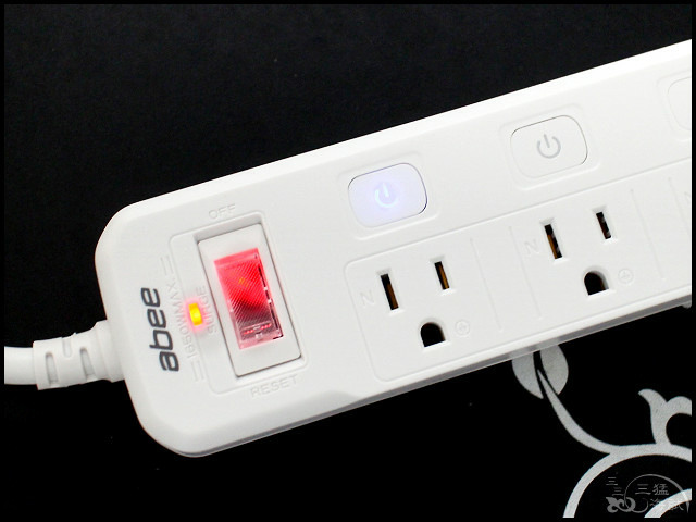 【快譯通abee EC-54631 1.8M電源延長線】5開4座、USB、TypeC快充,專利開關設計,BSMI最新安規,過載自動斷電!
