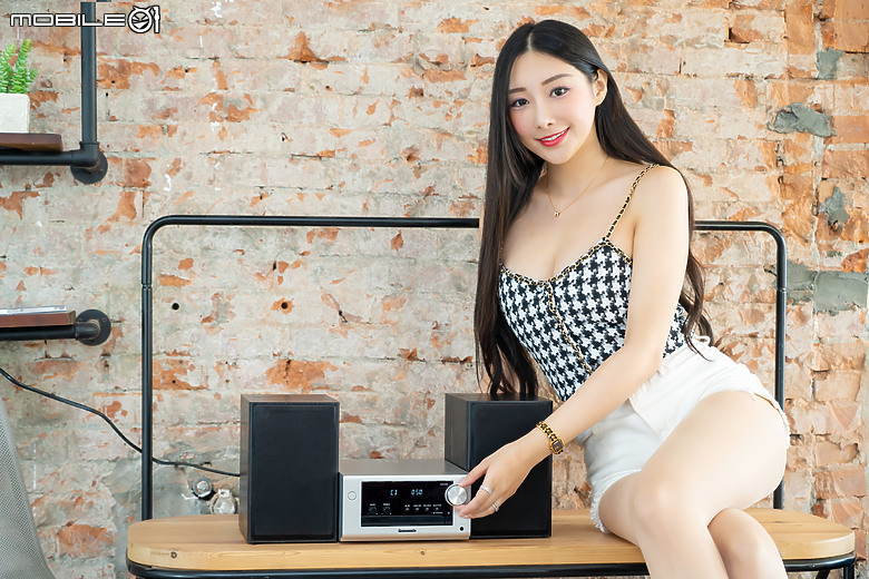Panasonic SC-PM700 試聽報告|擁多種音源選擇與飽滿低音的組合音響!