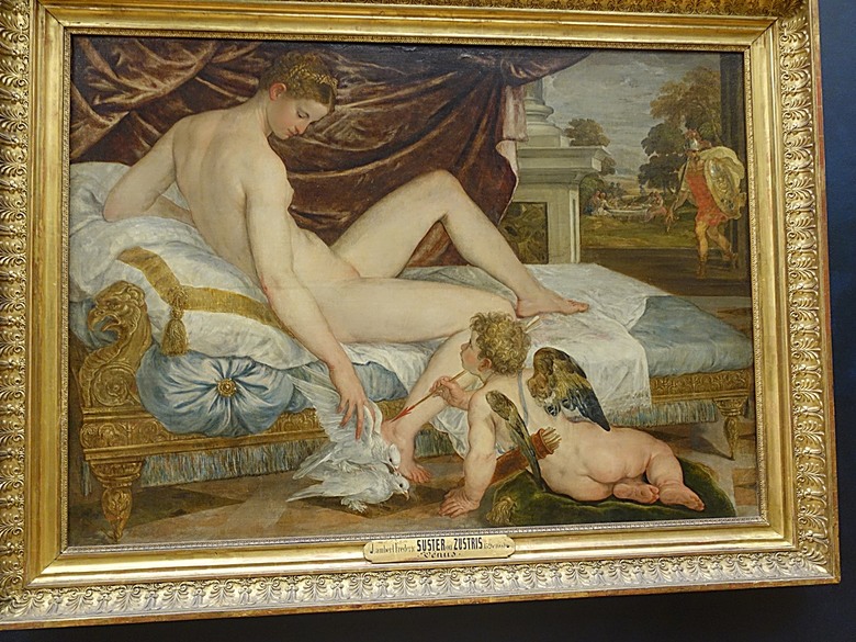 塞納河遊船 (Bateaux-Mouches) 與 羅浮宮(Musée du Louvre),外掛地窖內享用法式烤田螺與鴨胸 — 世界文化遺產 之 巴黎,塞纳河畔(Paris, Banks of the Seine) — 2023年冬季歐洲行旅 第六部