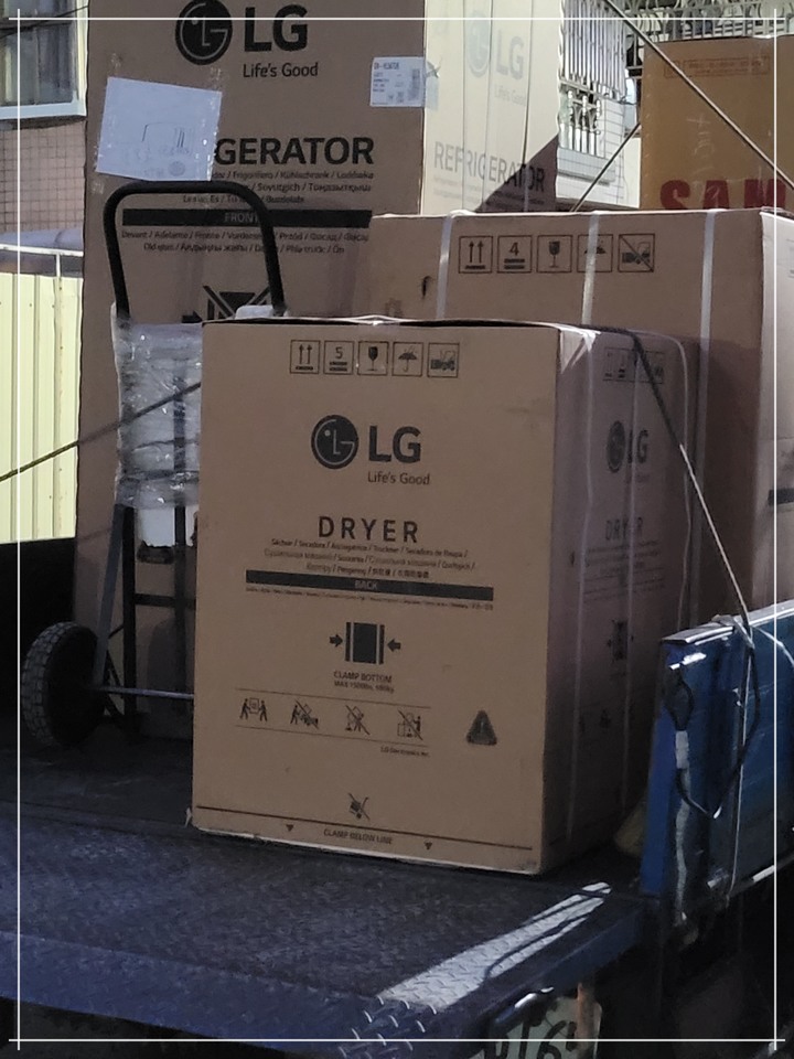 孝親好幫手《LG免曬衣乾衣機》，代替自己好好幫忙免曬衣！