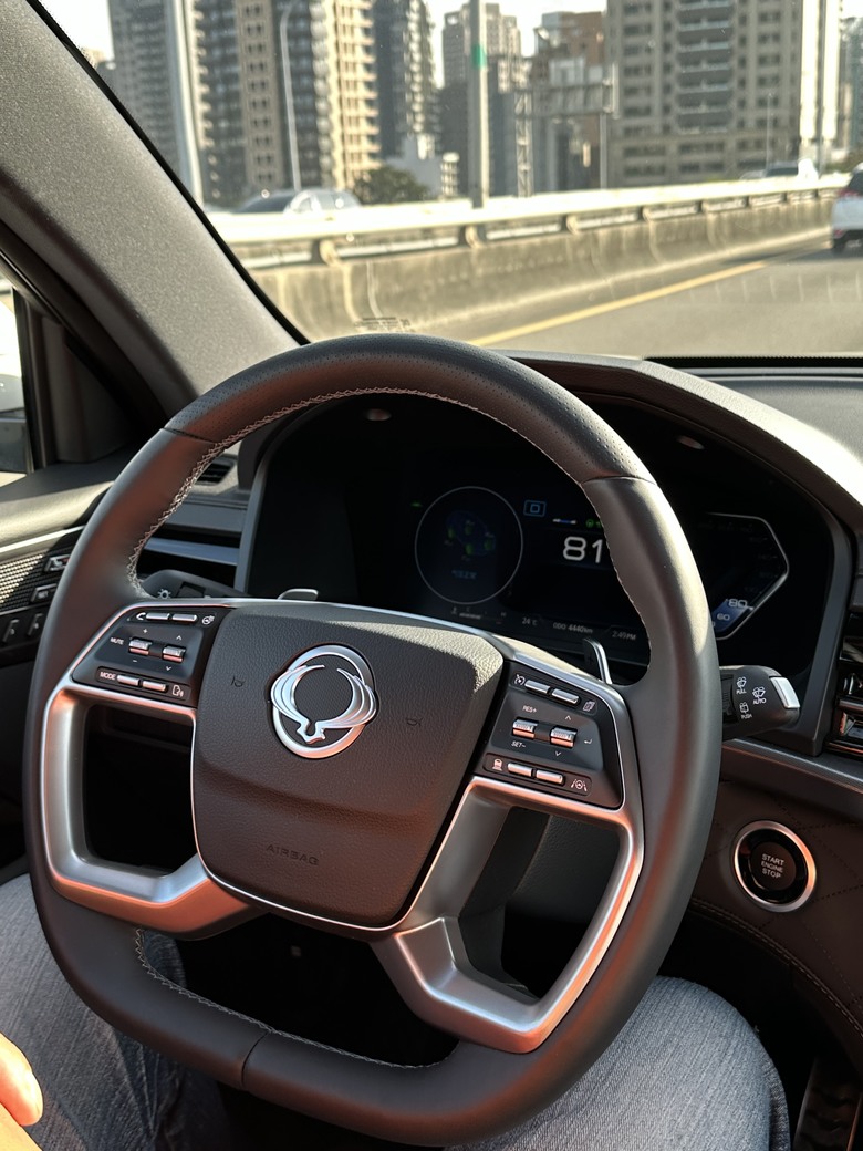 終於來試駕REXTON