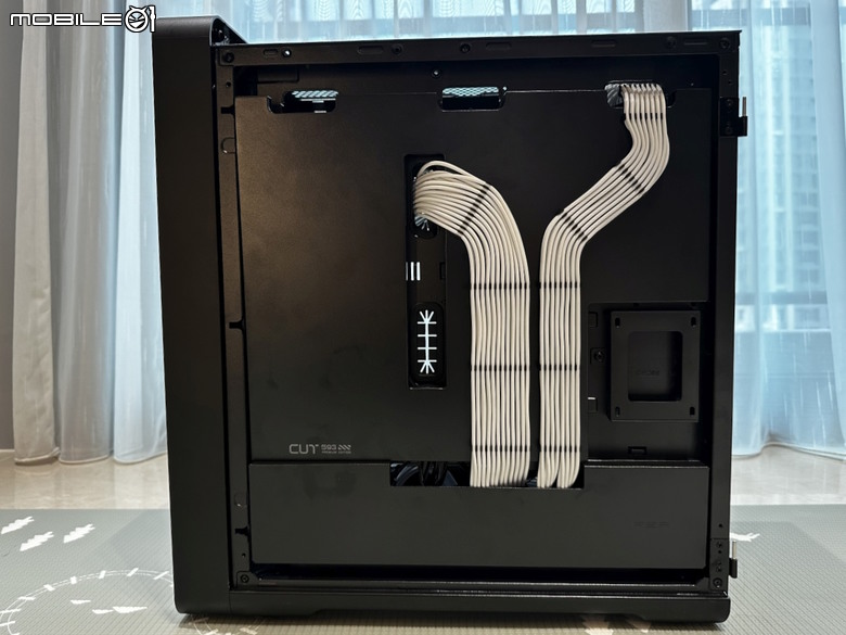 預判你的整線！全漢 CUT593P 旗艦電腦機殼