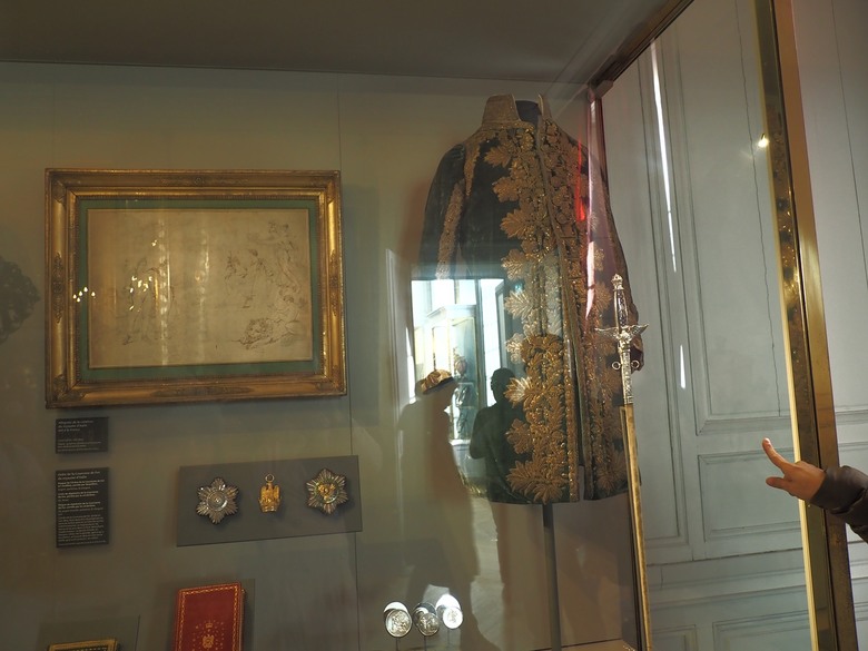 楓丹白露宮(Chateau de Fontainebleau),外掛凱旋門(Arc de Triomphe)、聖母院(Cathédrale Notre-Dame de Paris)、歌劇院(Palais Garnier)、莫里哀噴泉(Fontaine Molière)、聖米歇爾噴泉(Fontaine Saint-Michel) — 世界文化遺產 之 楓丹白靈宮及其園林(Palace and Park of Fontainebleau) — 2023年冬季歐洲行旅 第八部