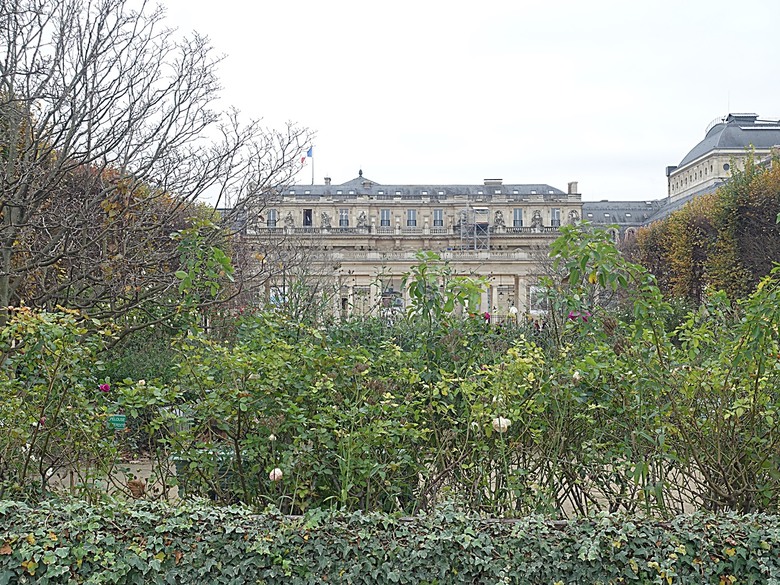 凡爾賽宮(Château de Versailles) — 世界文化遺產 之 凡爾賽宮及其園林(Palace and Park of Versailles) — 外掛巴黎市政廳(Hôtel de Ville)、古監獄(Conciergerie) 、皇家宮殿(Domaine National du Palais-Royal) — 2023年冬季歐洲行旅 第七部