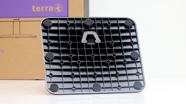 terra 2427W V2，二代升級 USB-C 與 100Hz，平價 24 吋入門型螢幕
