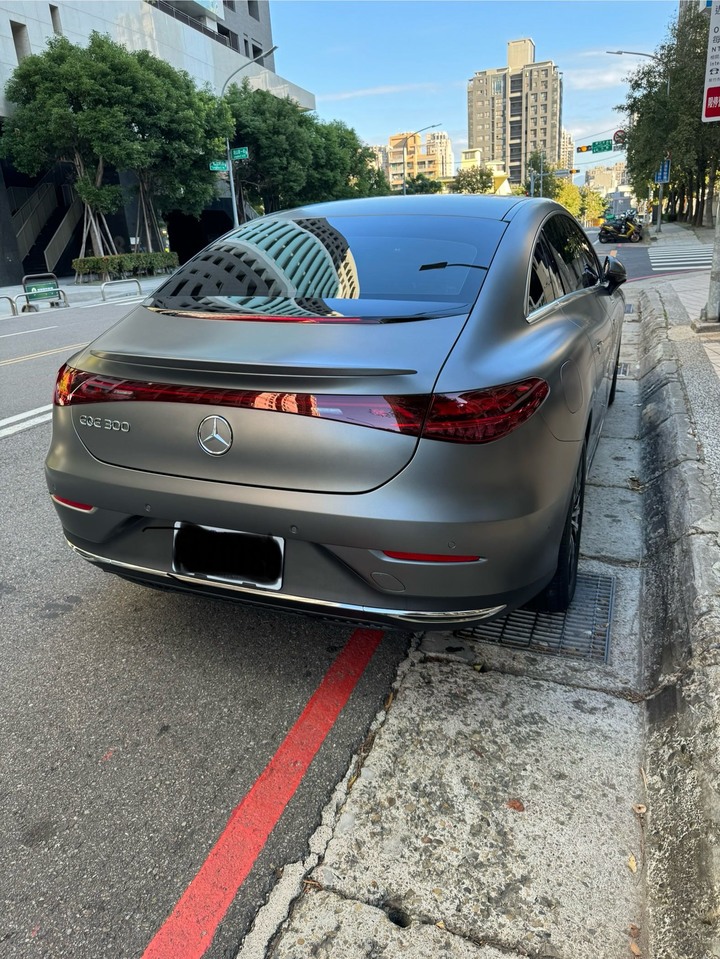 迎接EQE300，也謝謝我的CLA250