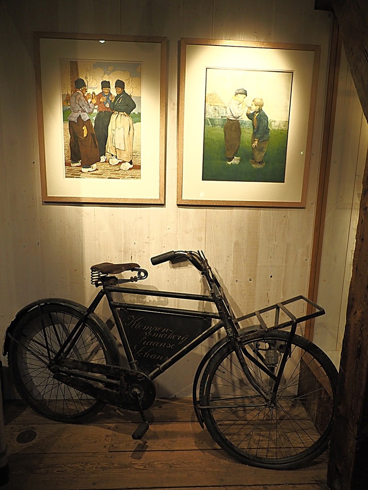 哈倫(Haarlem)市區、聖巴弗教堂(St.-Bavokerk)、桑斯安斯(Zaanse Schans)風車村、福倫丹(Volendam)午餐、羊角村(Giethoorn)遊船 — 荷蘭鄉間風光 — 2023年冬季歐洲行旅 第二部