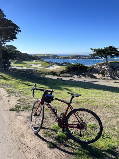 (2023大雪) 🚴🇺🇸 漫遊 Monterey 17哩風景路 (2023/12/12)