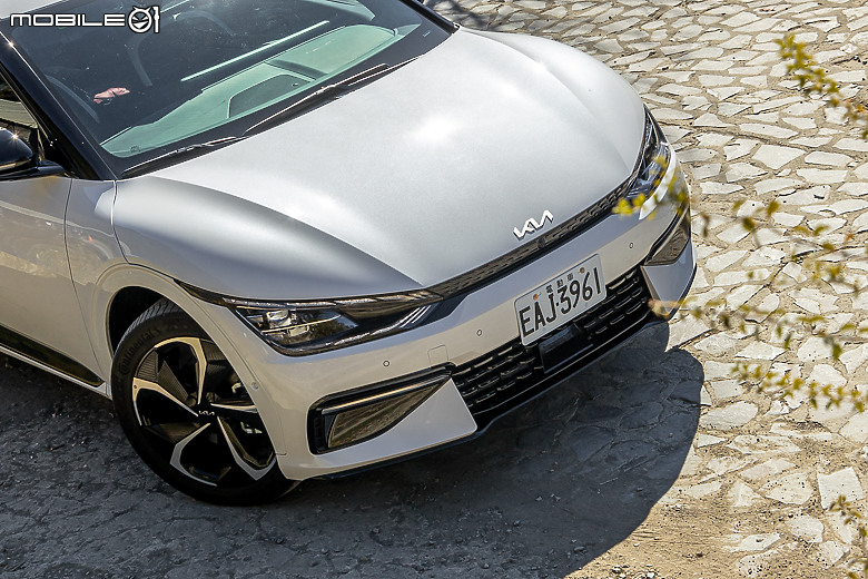 Kia EV6 GT-line 增程版試駕|帶著帥氣外觀與長續航里程,遠征「上帝的部落」!
