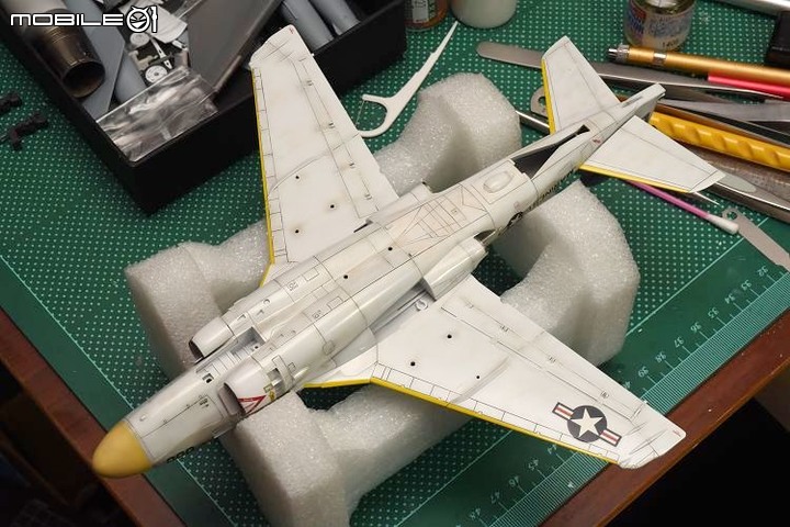 [模型製作記] EA-6B徘徊者(Prowler)電戰機 1/72