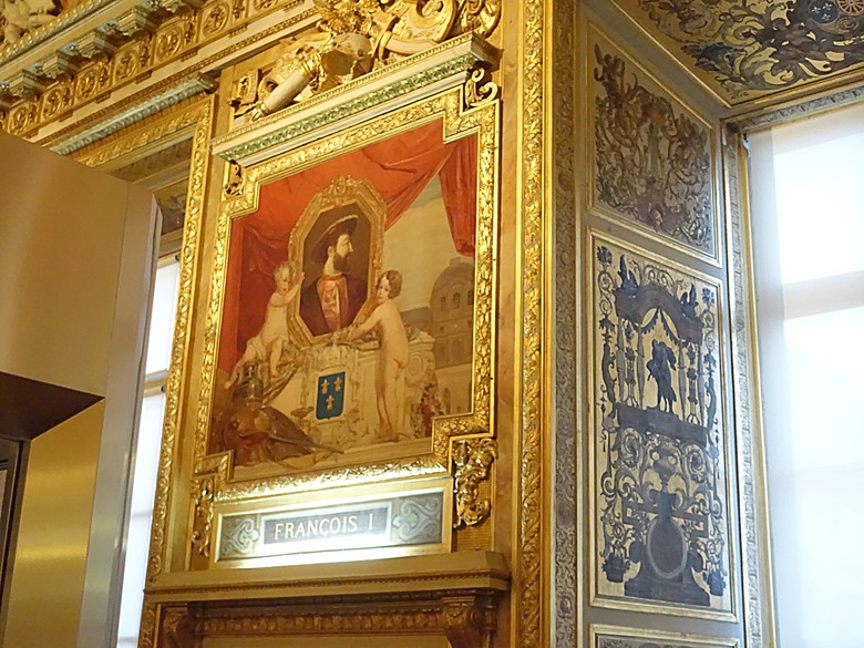 塞納河遊船 (Bateaux-Mouches) 與 羅浮宮(Musée du Louvre),外掛地窖內享用法式烤田螺與鴨胸 — 世界文化遺產 之 巴黎,塞纳河畔(Paris, Banks of the Seine) — 2023年冬季歐洲行旅 第六部