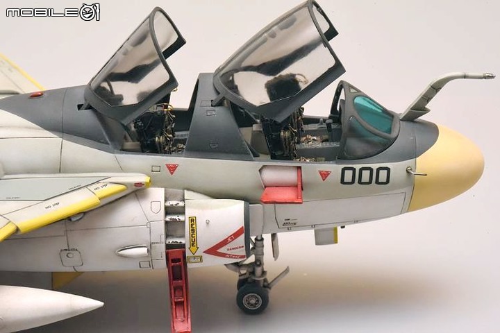 [模型製作記] EA-6B徘徊者(Prowler)電戰機 1/72