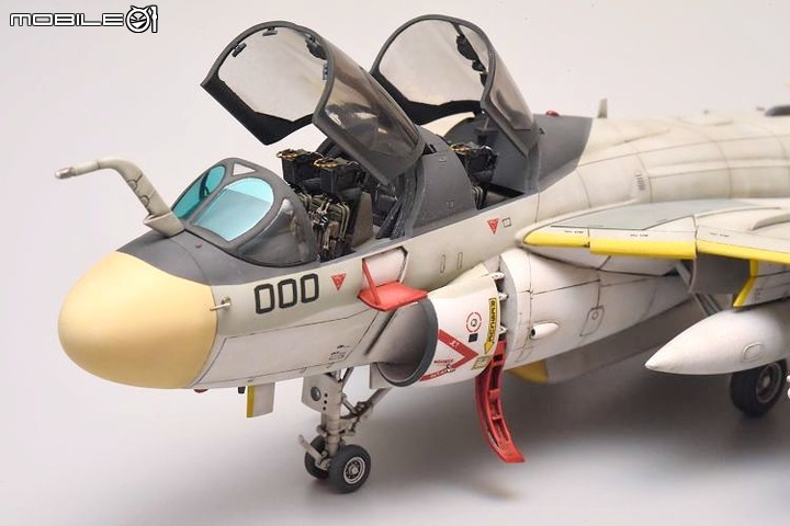 [模型製作記] EA-6B徘徊者(Prowler)電戰機 1/72