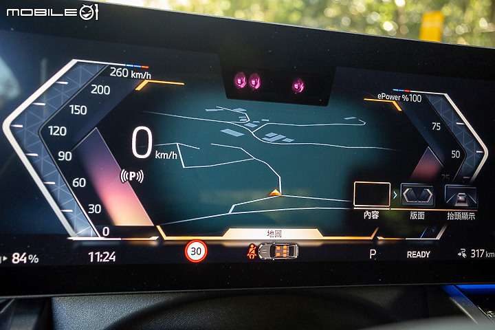 BMW i5 eDrive40 M Sport 試駕｜電能加持科技進化，但仍是你記憶中的五系列！