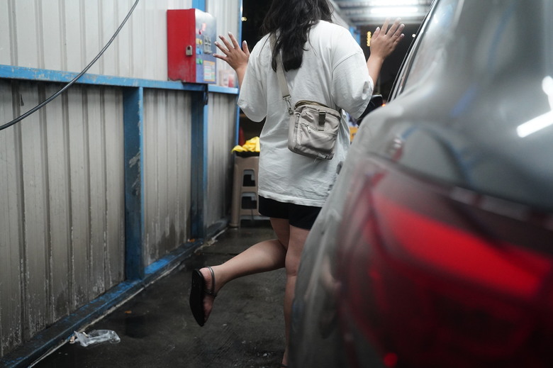 成功推坑老婆一起洗 ^^ 自助洗車升級心得(第2集)