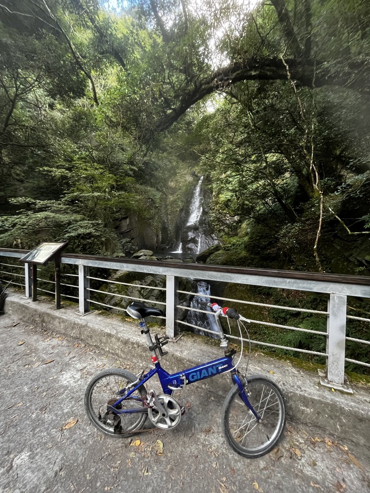 大霸尖山兩天一夜外加小折騎鹿林大道