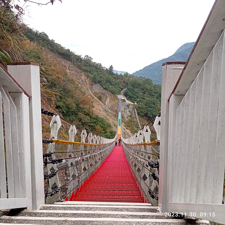 點我看大圖 11/30 雙龍瀑布七彩吊橋,機車半日遊