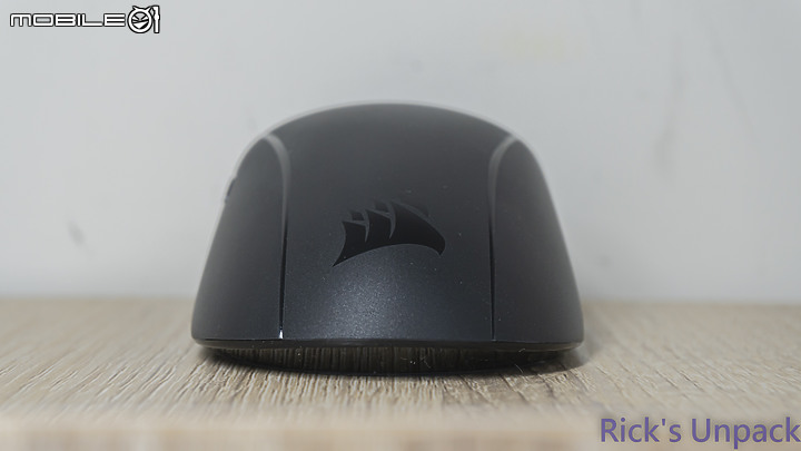 點我看大圖 【開箱】賊船輕量、三模對稱鼠 | CORSAIR M75 AIR WIRELESS