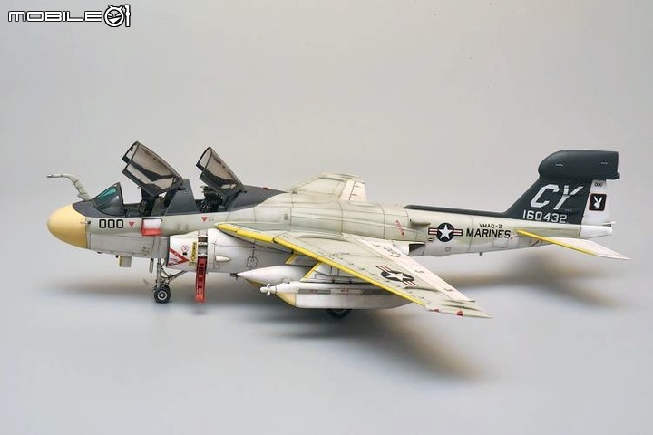 [模型製作記] EA-6B徘徊者(Prowler)電戰機 1/72