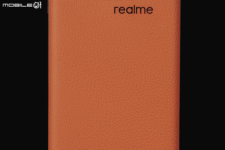 realme GT5 Pro體驗|S8 Gen 3搭潛望鏡組的性價王者!