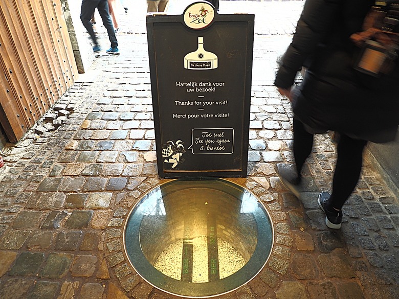 布魯日大廣場(Grote Markt)、大鐘樓(Belfort) 、市政廳(Stadhuis Brugge) 、玫瑰碼頭(Rosary Quay) 、聖母教堂(Onze-Lieve-Vrouwekerk)、貝居安禮修道院(Begijnhofkapel),還有白酒淡菜 — 世界文化遺產 之 布魯日歷史中心(Historic Centre of Brugge) — 2023年冬季歐洲行旅 第五部