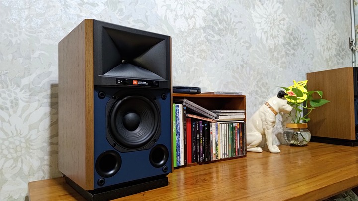 JBL4305P主動式無線喇叭小開箱