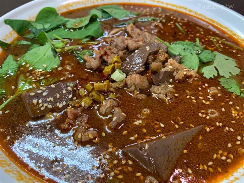 點我看大圖 想不到炒飯、炒麵店也有許多好吃的餐廳菜